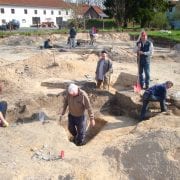 AVE_Ausgrabung_Altenerding_2011_Bild_2