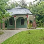 Das Japanische Teehaus im Garten