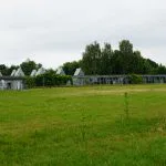 Römermuseum mit stilisierten „Lederzelten“ als Lichtkuppeln